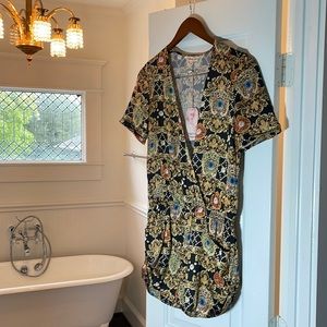 Traffic people romper, size XS, missing snap in the middle